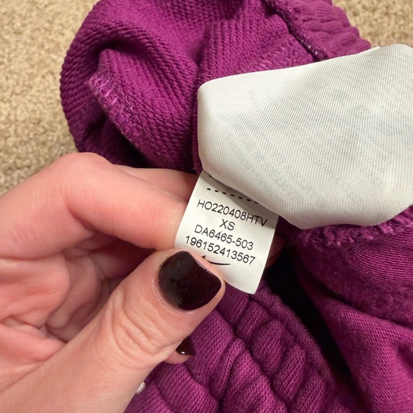 Nike Dri-Fit Swoosh Fly Standard Issue Sweatpants Size XS - Picture 5 of 6